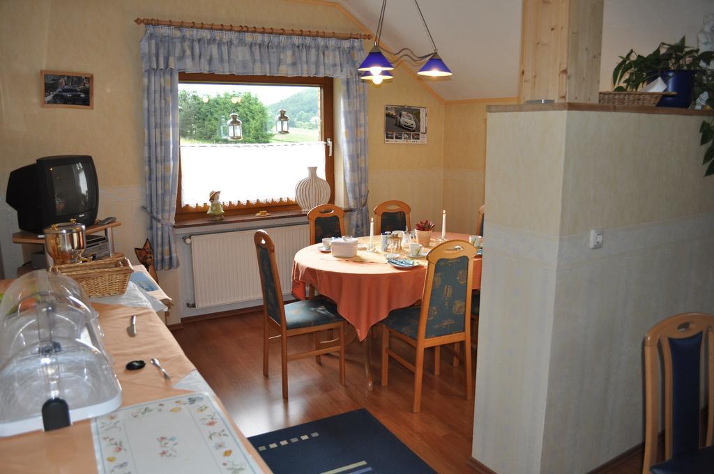 Pension Jonas Baar  ภายนอก รูปภาพ